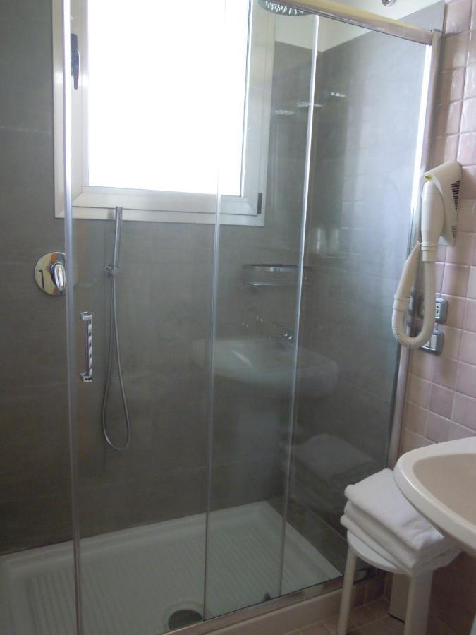 Hotel Regit Mestre Ngoại thất bức ảnh