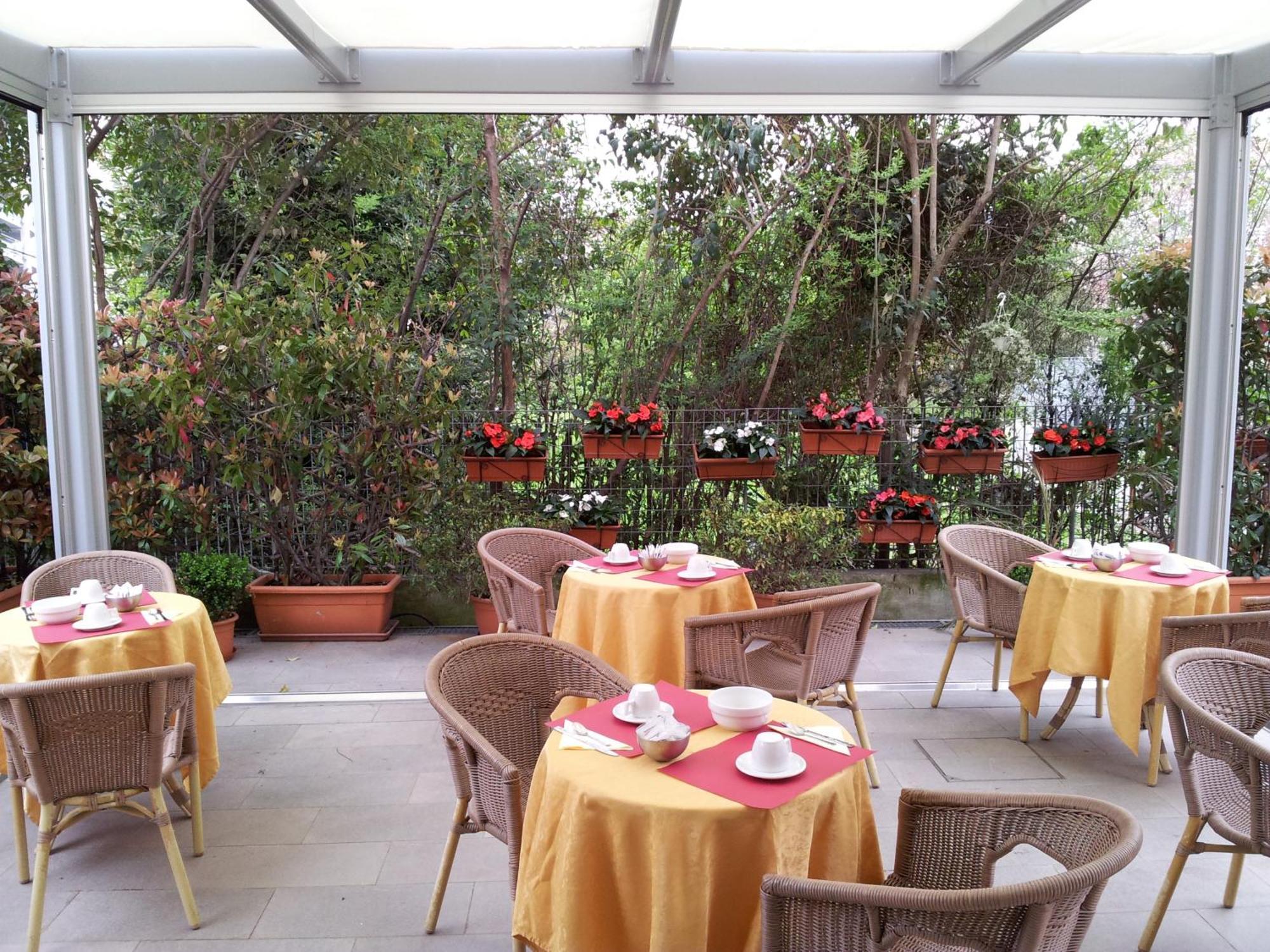 Hotel Regit Mestre Ngoại thất bức ảnh