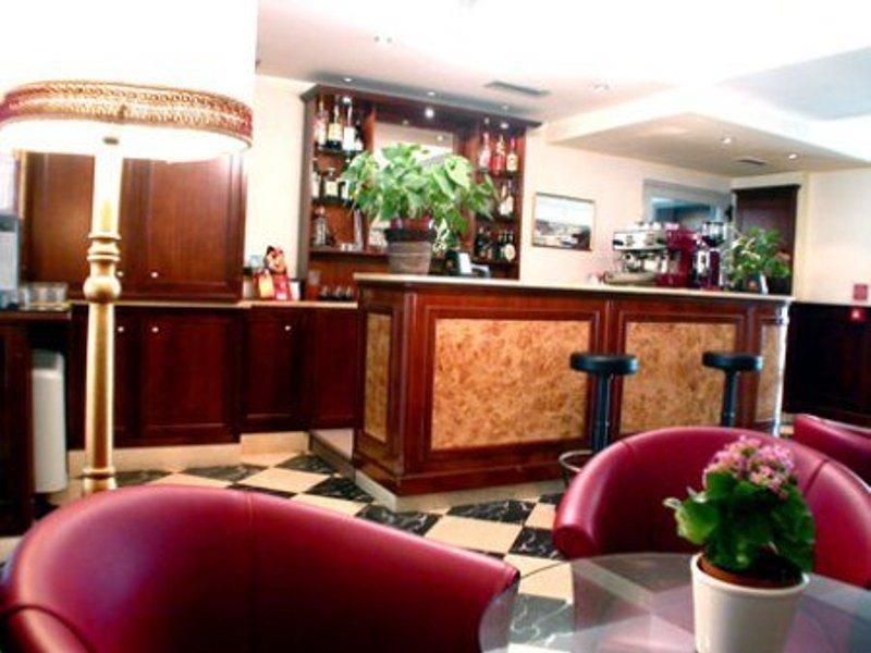Hotel Regit Mestre Ngoại thất bức ảnh