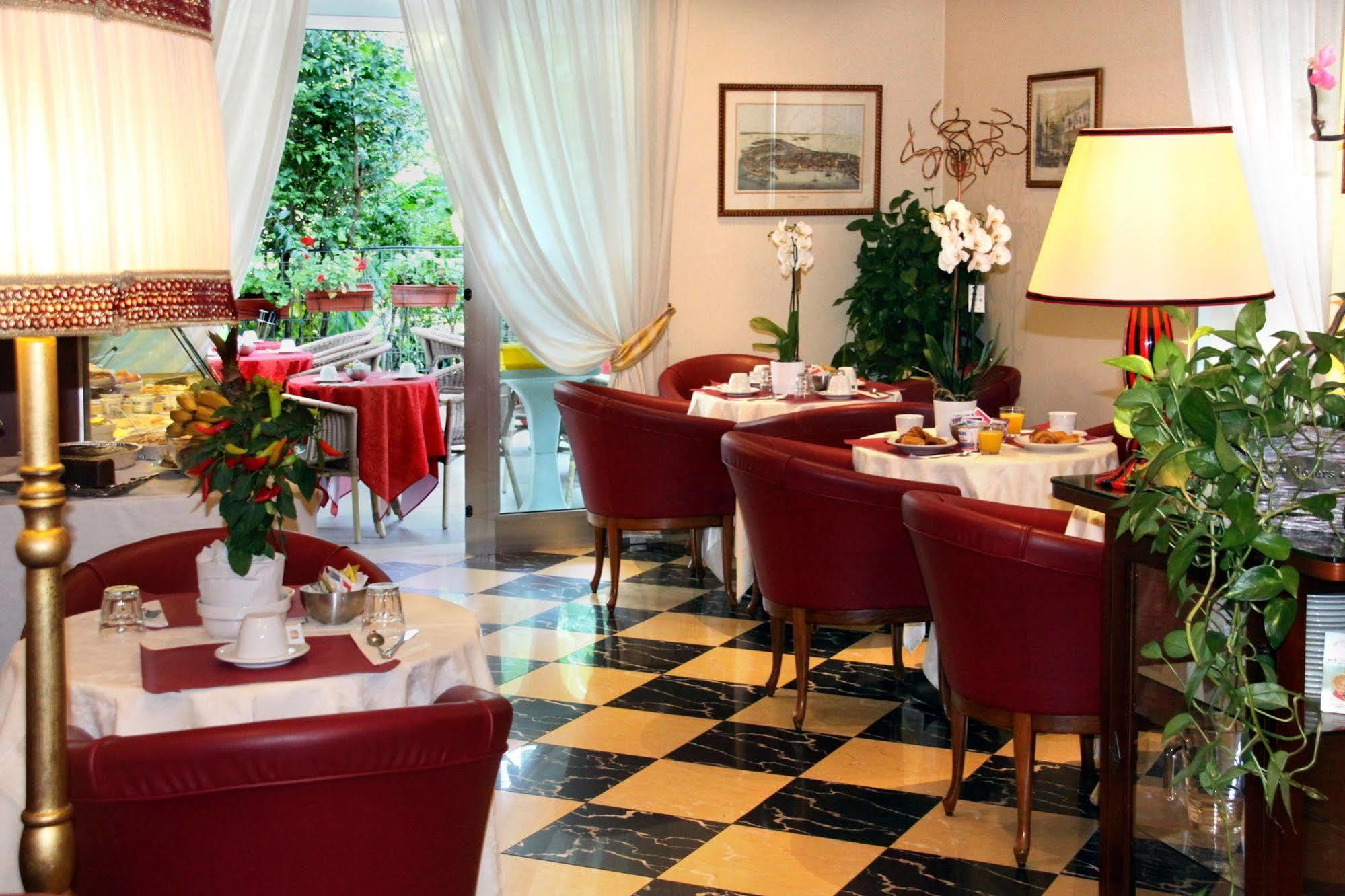 Hotel Regit Mestre Ngoại thất bức ảnh